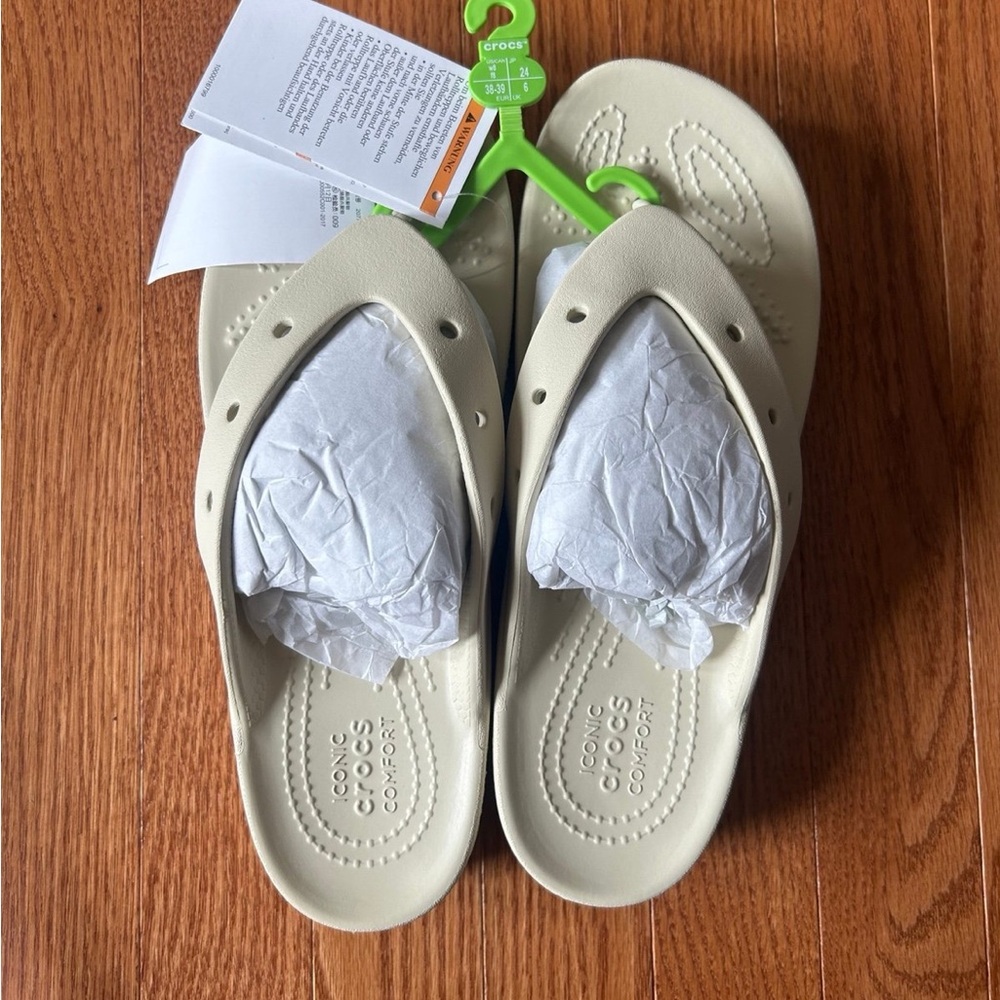 Womens Crocs platform sandals size 8